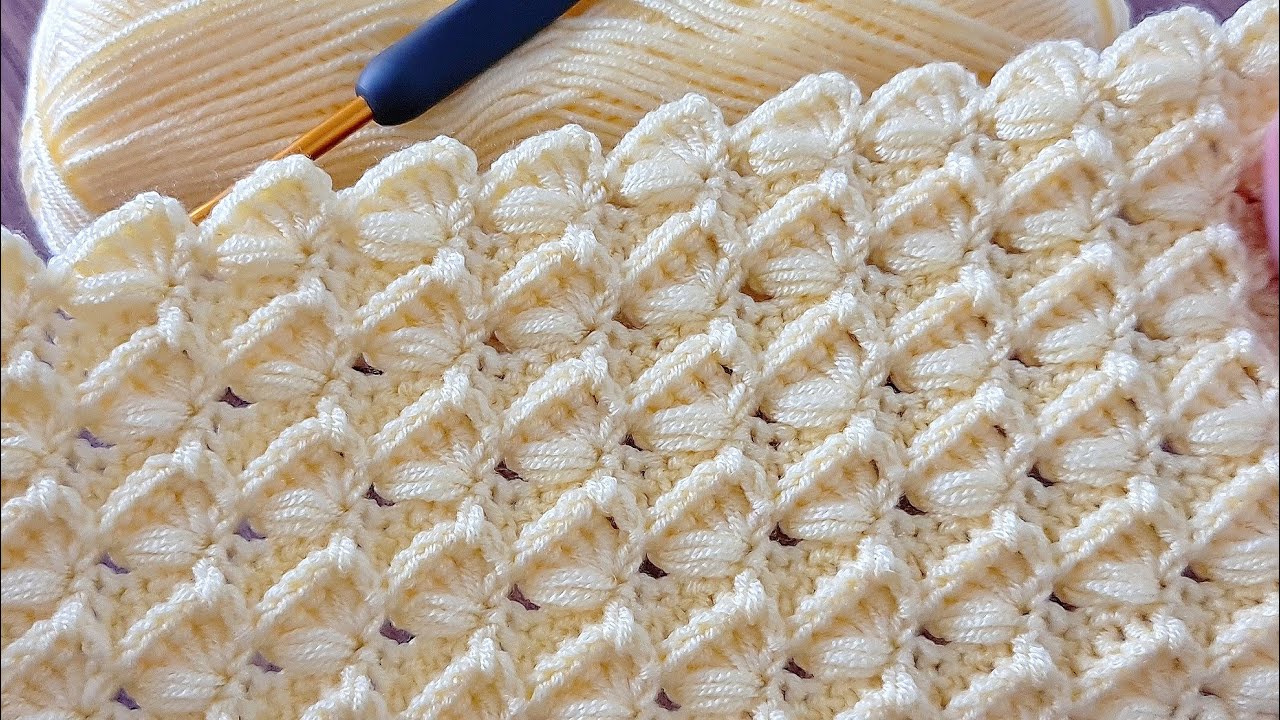 💎 The Elegance of Texture: Mastering the Diamond Lace Stitch - Crochet4U